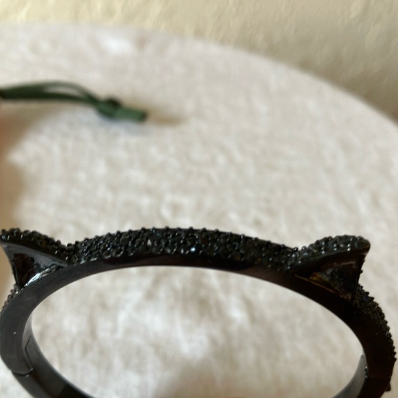 Kate Spade: Black Cat Ear Bracelet- Pink Pouch - Picture 5 of 13